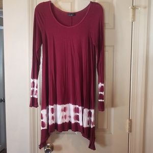 Burgundy and white tie dye tunic